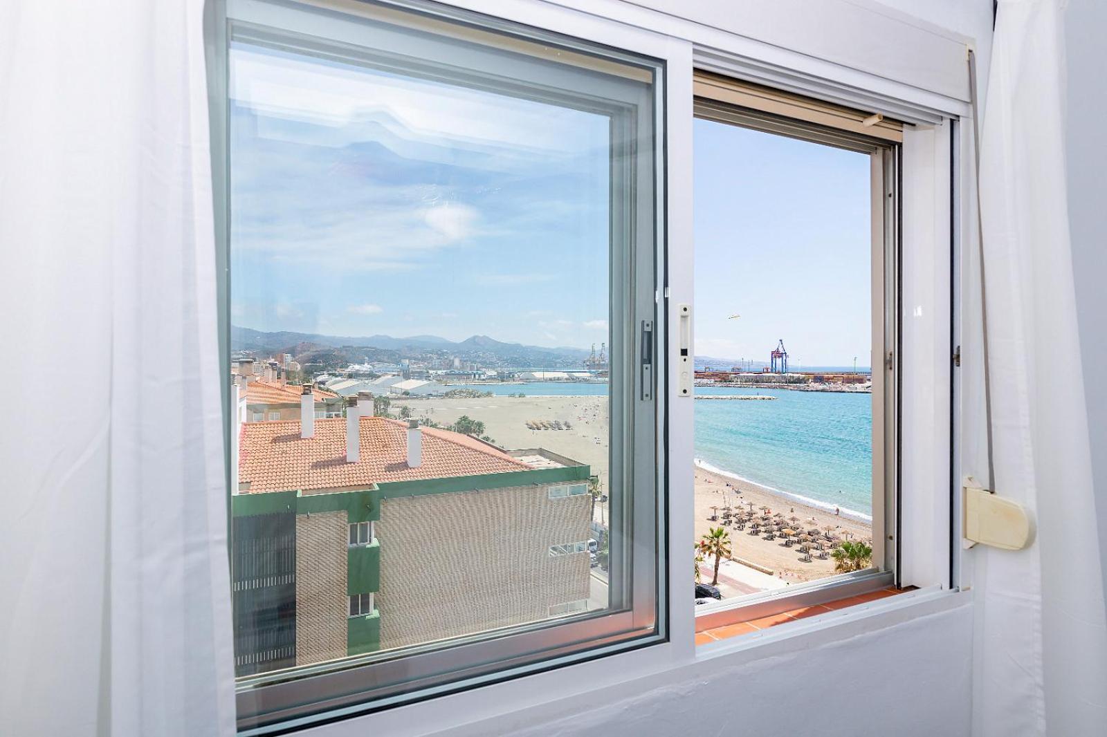 Impresionante Vista Al Mar - Elegante Apartamento Malaga Exterior photo